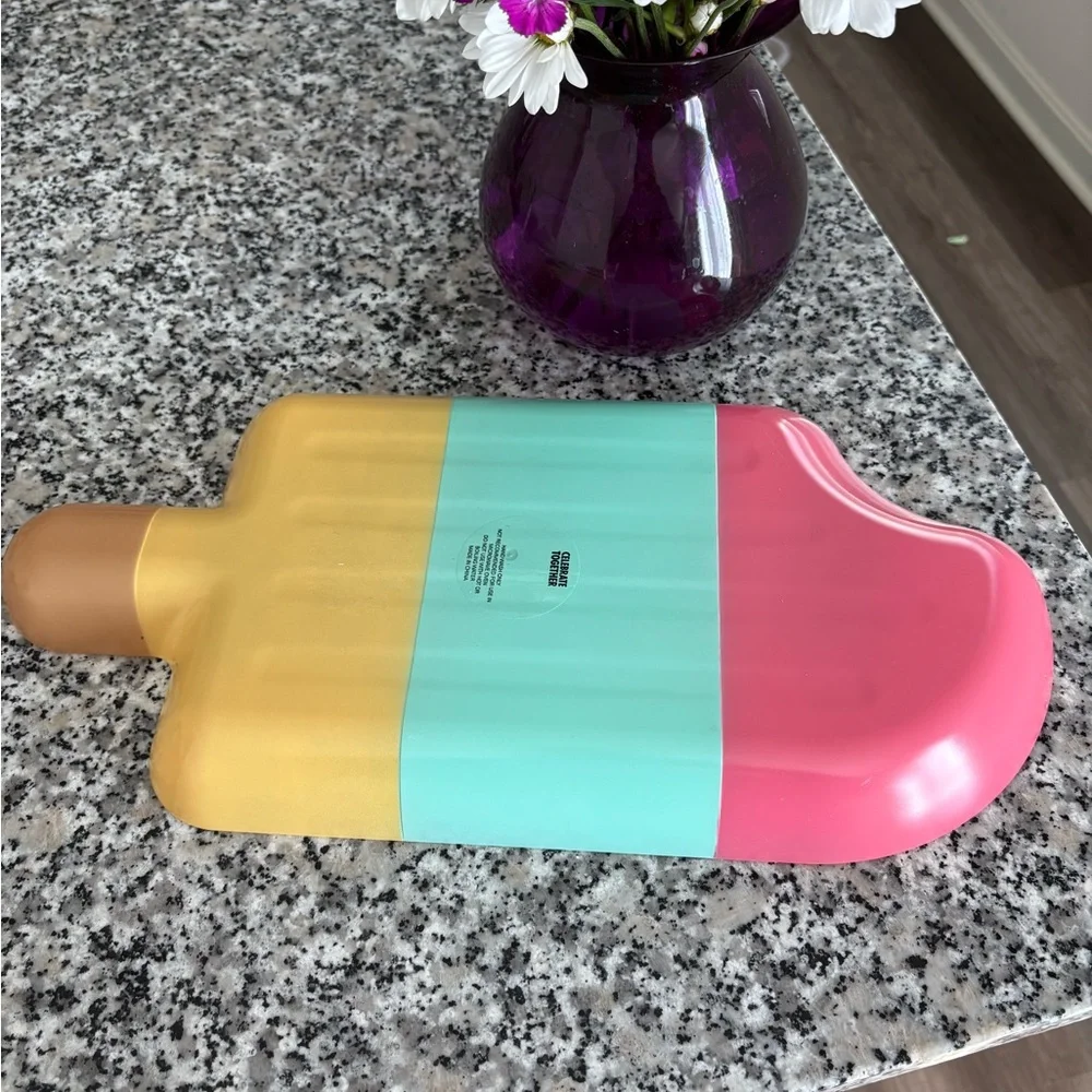 Colorful ice cream shaped Tray